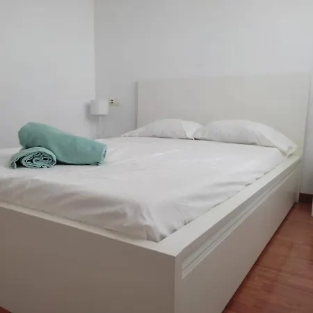 Ap4Us B1 - Apartment For Us - Sightseeing & Beach Near To Barcelona Badalona Exterior photo
