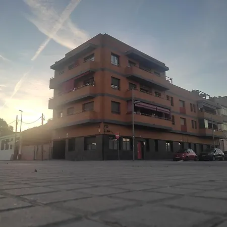 Ap4Us B1 - Apartment For Us - Sightseeing & Beach Near To Barcelona Badalona Exterior photo